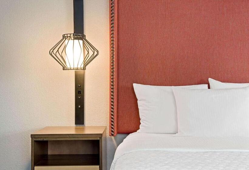 장애인을 위한 킹사이즈 침대 스탠다드 룸, La Quinta By Wyndham San Francisco Airport North Free Airport Shuttle