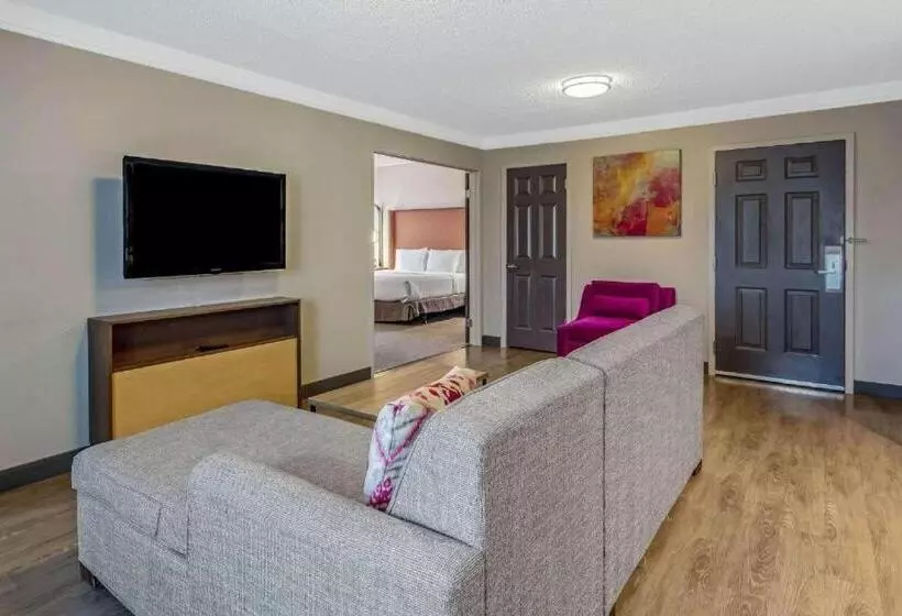 سوییت, La Quinta By Wyndham San Francisco Airport North   Free Airport Shuttle