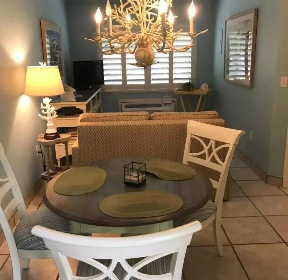 スイート, Kona Kai Resort And Gallery