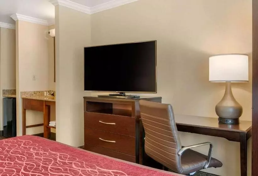 キングサイズベッドのスイートルーム, Comfort Inn Columbia Gorge