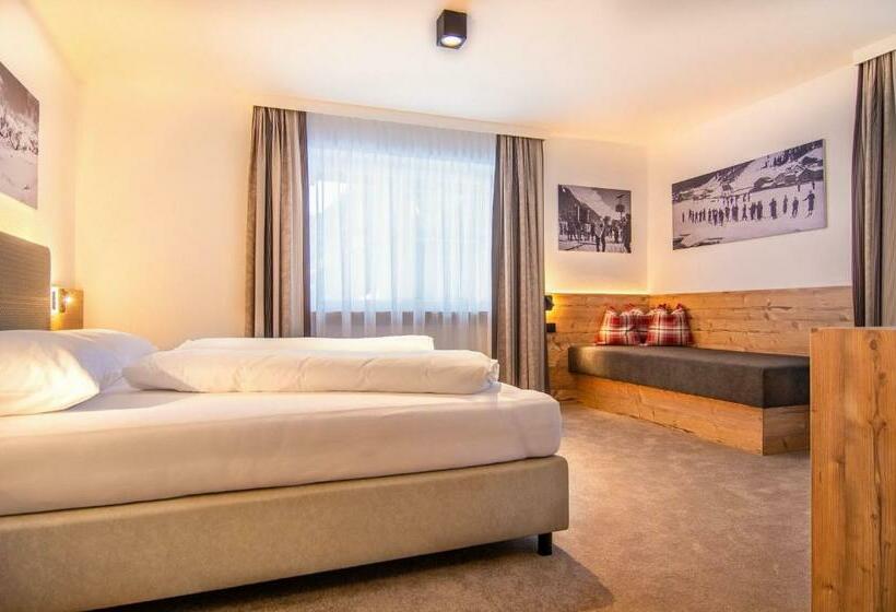 غرفة قياسية مزوَّدة بشُرفة, Garni Waldschlössl