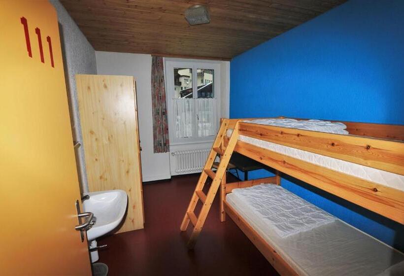 חדר אקונומי, Juhui Arosa