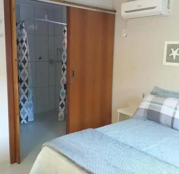 Sviitti, Pérola De Bombinhas