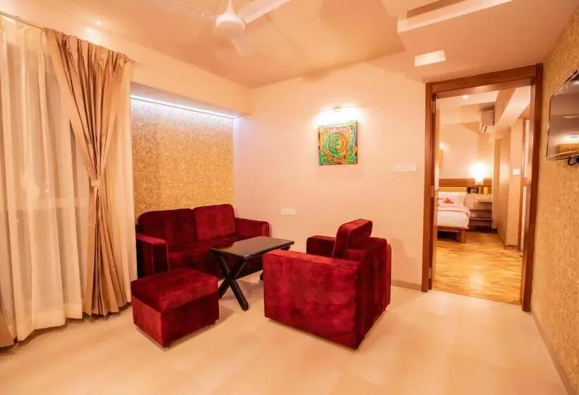 Suite, Prabha Palace