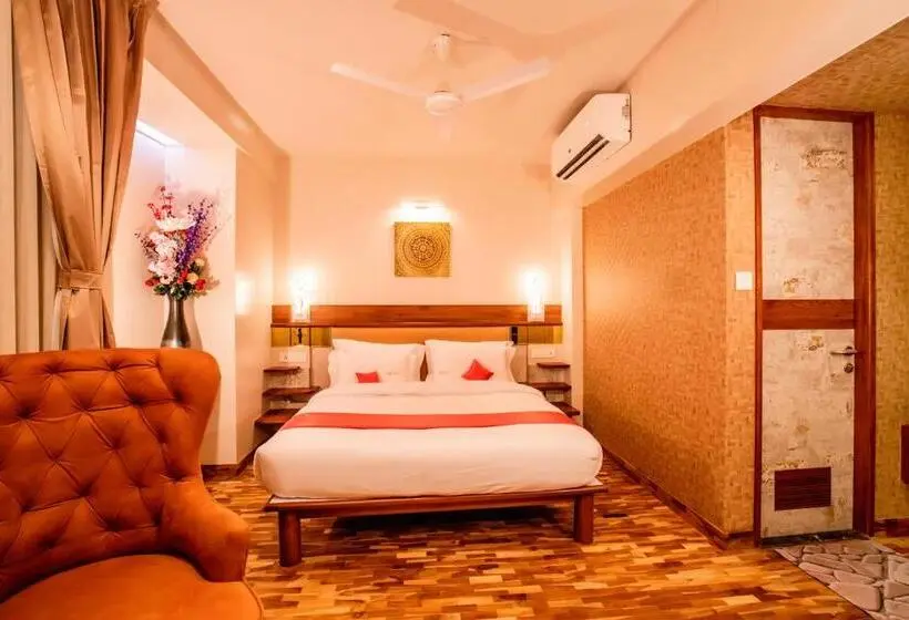 Suite, Prabha Palace