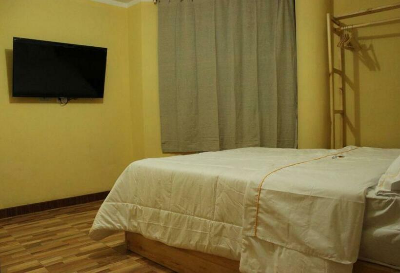 اتاق استاندارد یک نفره, Numay