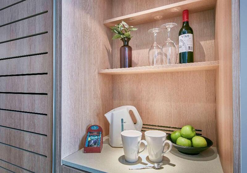 מיטת קינג בסוויטה, Comfort Suites