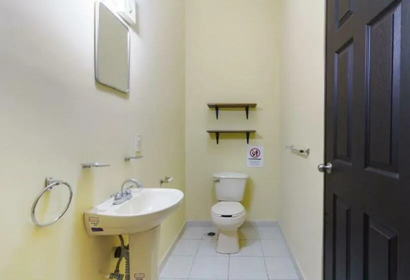 Standard Yhden Hengen Huone, Ecohabit, Monterrey