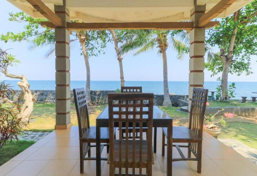 Family Suite, Tara Bar & Resto Air Sanih