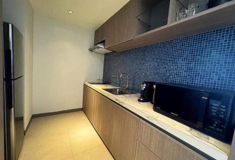 패밀리 룸, Oceanfront Beach Resort   Sha Extra Plus
