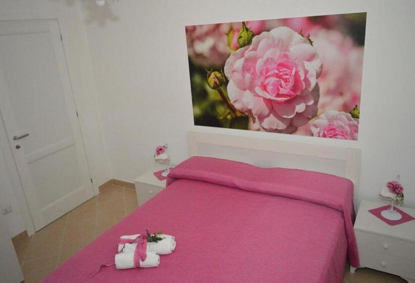 デラックスルーム, Ica House