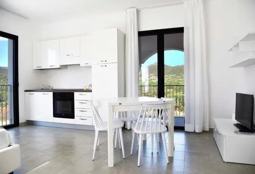 スタンダードスタジオ, Green Residence Olbia