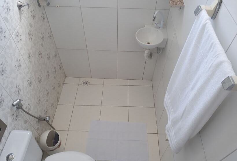 Quarto Familiar, Pousada Hostel Boneca De Pano