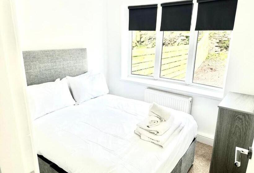 침실 2개 주택, Beacon Fell View