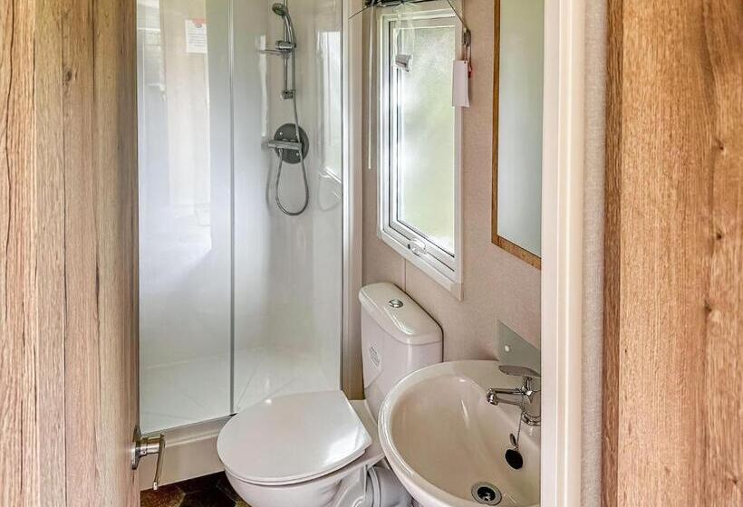 침실 1개 주택, Beacon Fell View