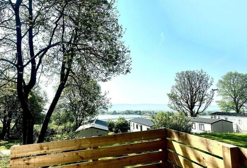 침실 1개 주택, Beacon Fell View