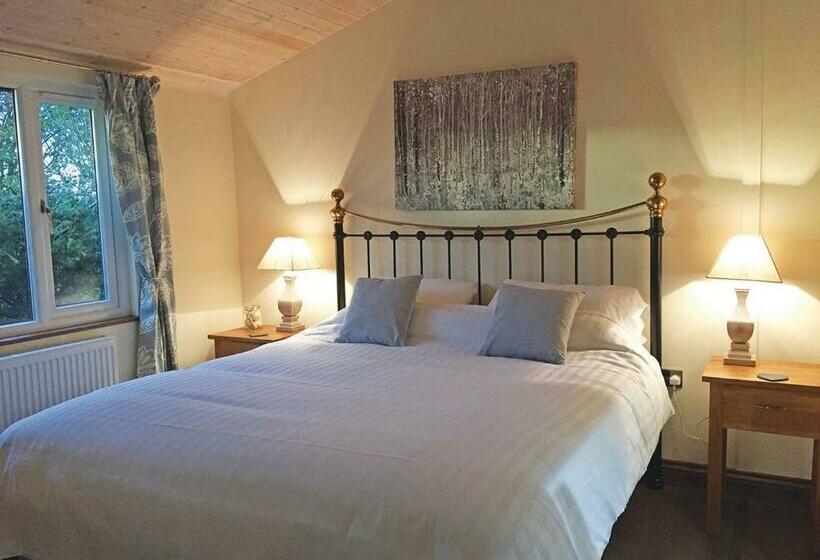 Дом 1 Спальня, Hollybrook Lodges