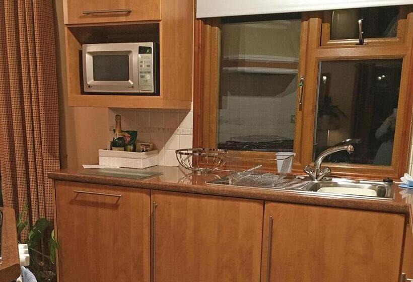 ２ベッドルームハウス, Hollybrook Lodges