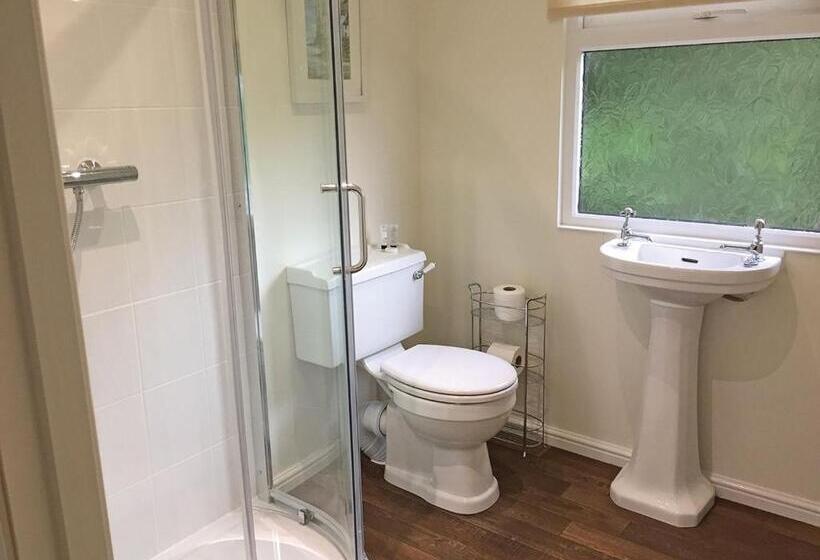 ３ベッドルームハウス, Hollybrook Lodges