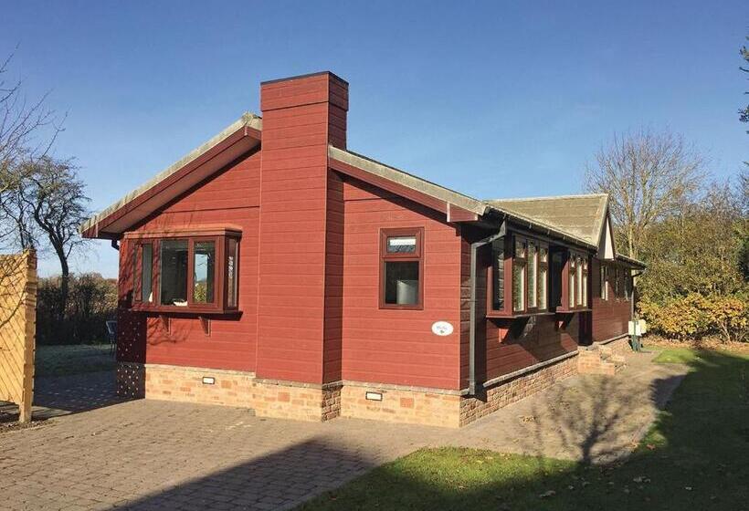 ３ベッドルームハウス, Hollybrook Lodges