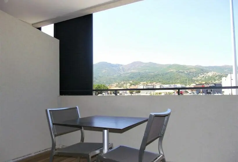 استودیوی استاندارد, Residence Lido Marana