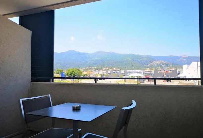 آپارتمان 1 خوابه با بالکن, Residence Lido Marana