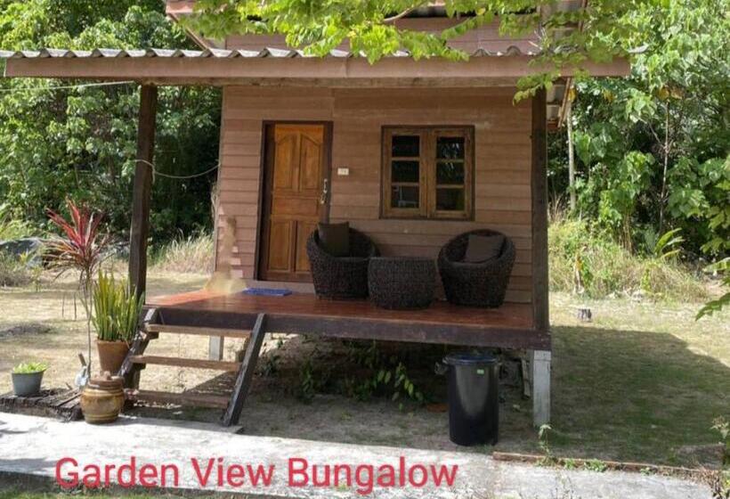 海景标准平房, Koh Ngai Seafood