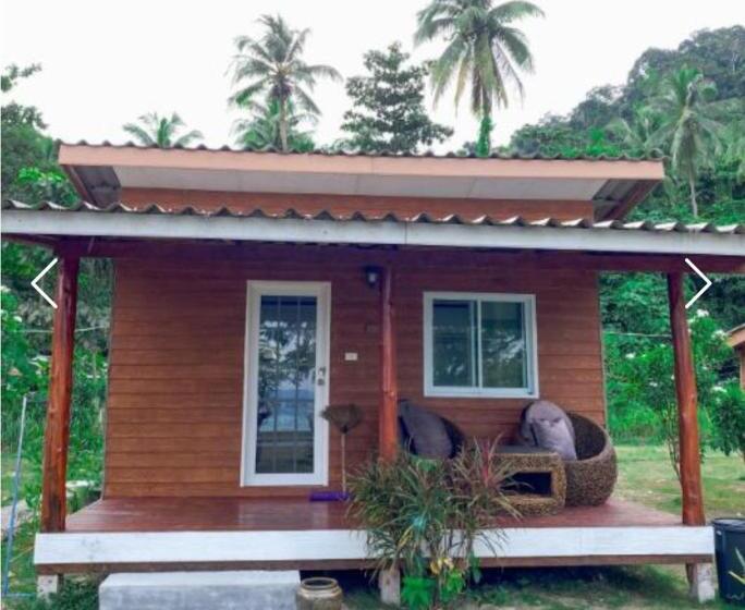 带海景标准四人间, Koh Ngai Seafood