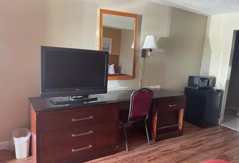 ２ダブルベッドのスタンダードルーム, Atlantic Shores Inn And Suites