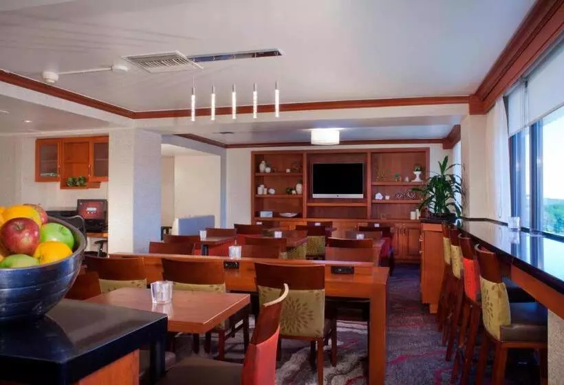 キングサイズベッドのデラックススイート, Denver Airport Marriott At Gateway Park