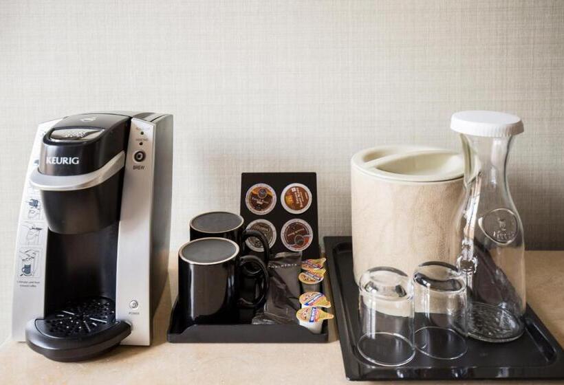 غرفه قياسيه سريرين مزدوجين, Marines  Memorial Club & Hotel Union Square