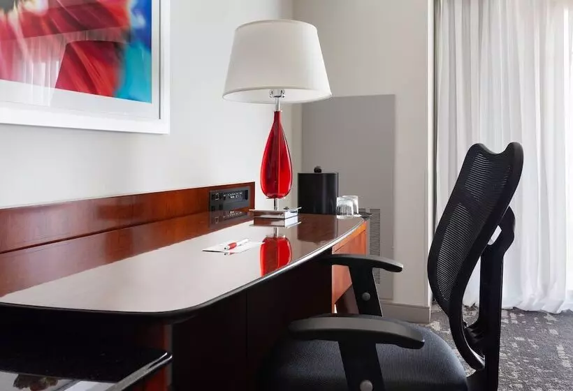 اتاق استاندارد با 2 تخت دوبل, Doubletree By Hilton Minneapolis Airport, Mn