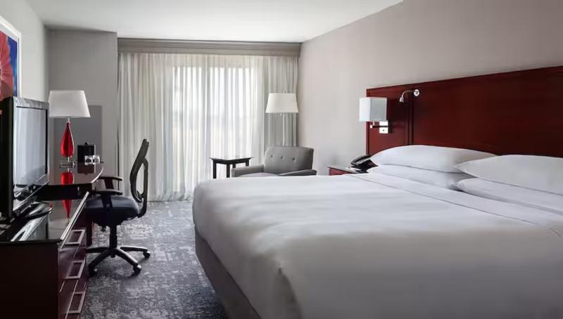 غرفة قياسية سرير كينج, Doubletree By Hilton Minneapolis Airport, Mn