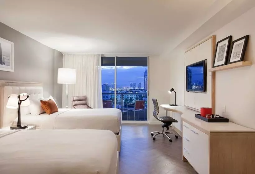 Standard-huone 2 Parivuodetta, Marriott Stanton South Beach