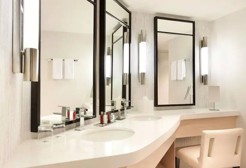 Sviitti Merinäkymä, Marriott Stanton South Beach