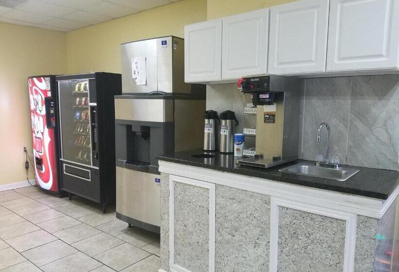 带大床的豪华间, Masters Inn Columbia I 26