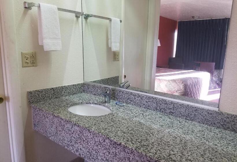 חדר סטנדרט שתי מיטות זוגיות, Masters Inn Columbia I 26