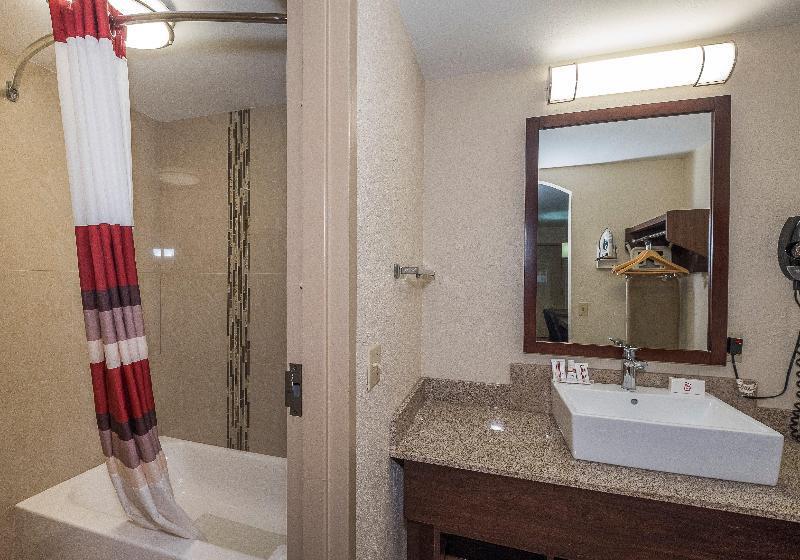 Номер Superior Кровать Кинг, Red Roof Inn Lancaster