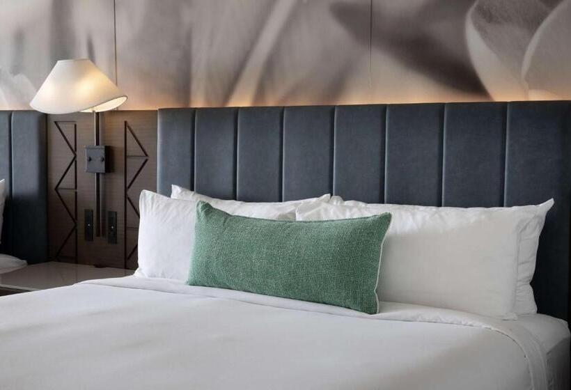 חדר סטנדרט נוף לים, The Royal Sonesta Kaua I Resort Lihue