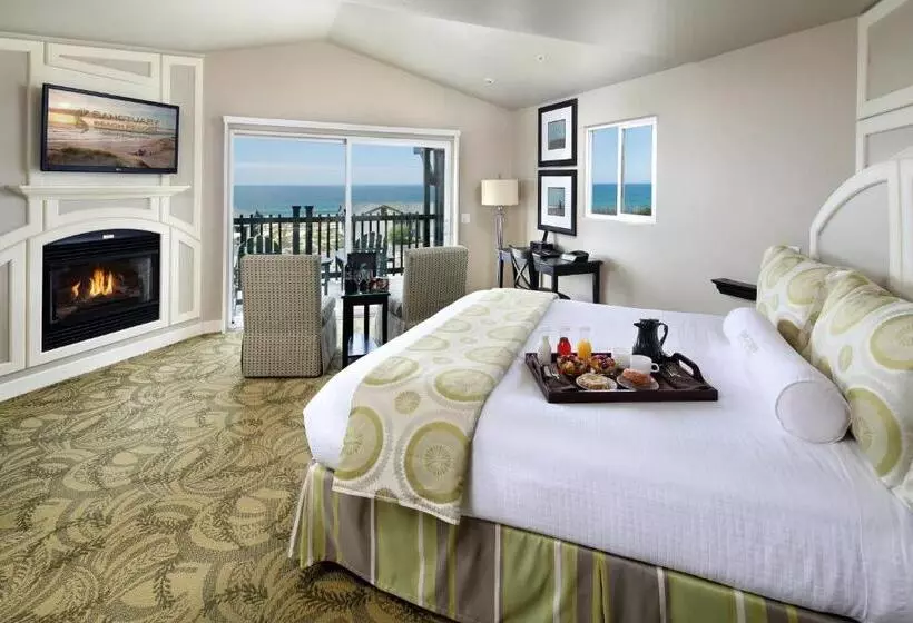 اتاق لوکس با چشم‌انداز دریا, Sanctuary Beach Resort