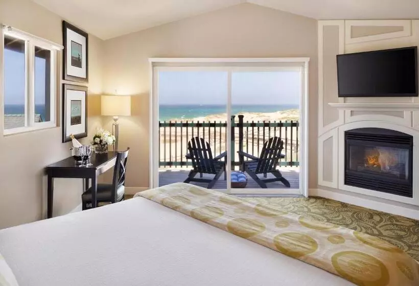 اتاق لوکس با چشم‌انداز, Sanctuary Beach Resort