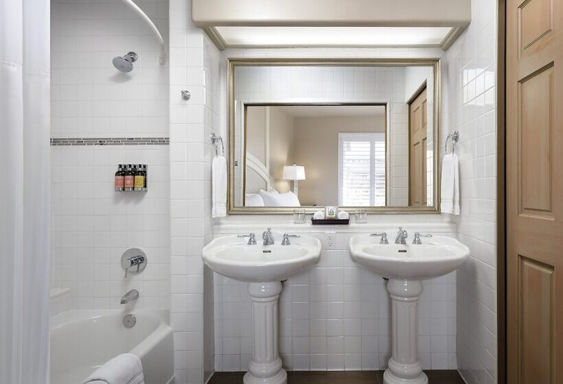 סוויטת ג'וניור נוף לים, Sanctuary Beach Resort