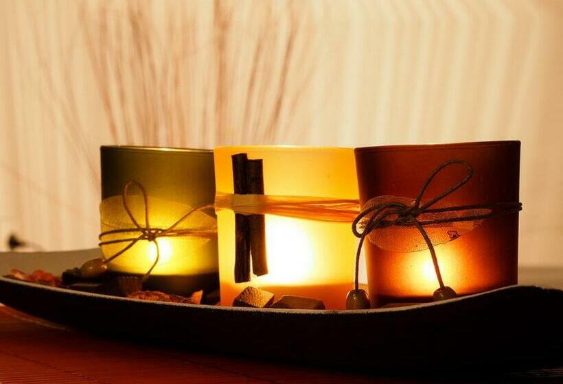 شقة غرفة نوم واحدة مطلة علي البحر مزوَّدة بشُرفة, Apartments Anuška