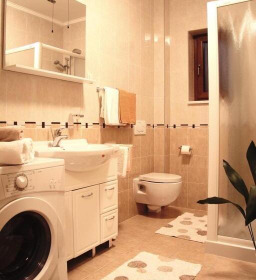 شقة غرفة واحدة, Apartments Anuška