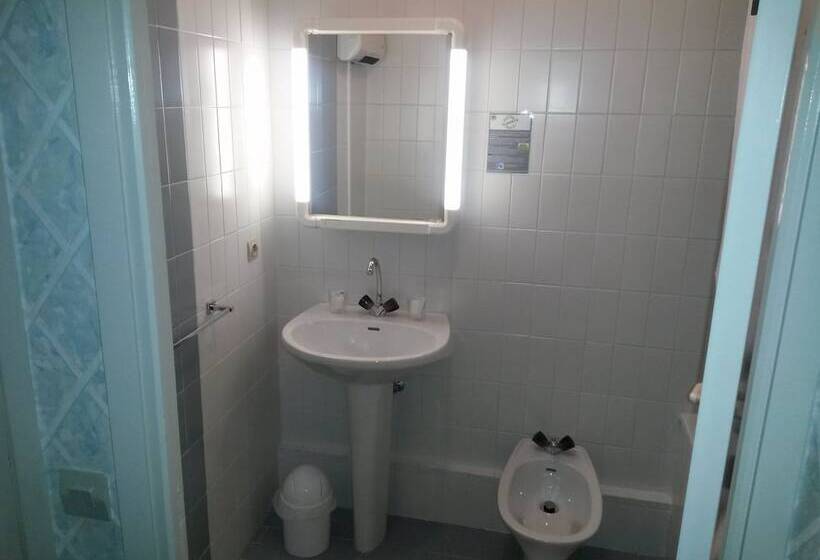 غرفة قياسية, Hostellerie De Rimplas