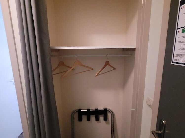 غرفة قياسية, Hostellerie De Rimplas