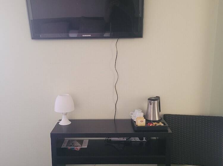 غرفة قياسية مطلة على الجبل, Hostellerie De Rimplas