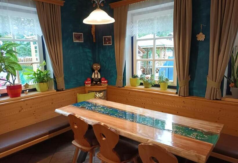 Номер Стандарт с Балконом, Gasthof Zum Postwirt