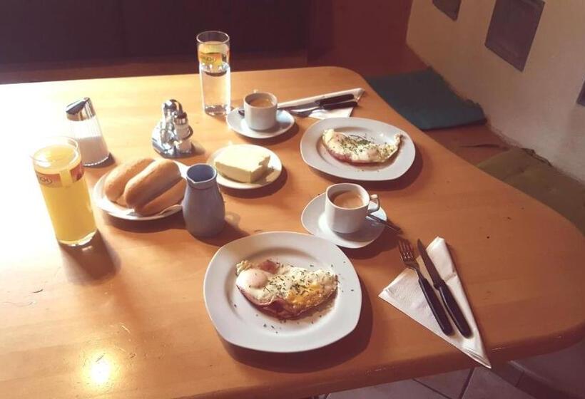 家庭间, Gasthof Zum Postwirt