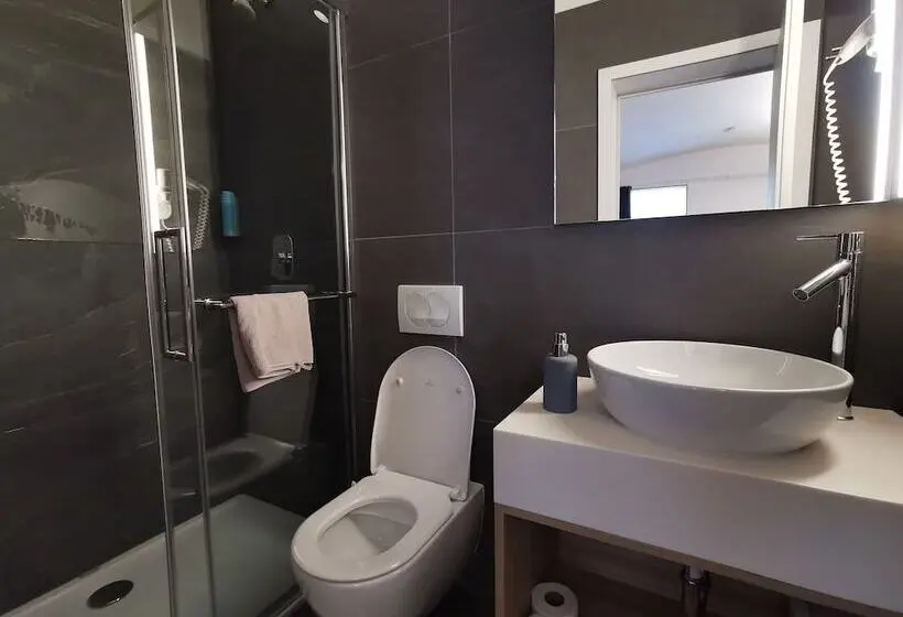 اتاق استاندارد یک تخته با چشم‌انداز, Cha Cha Rooms
